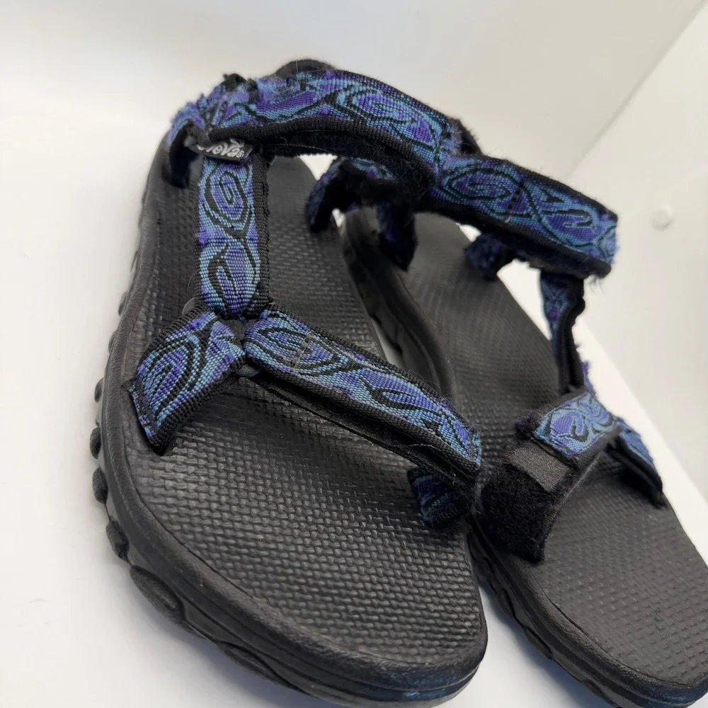 Teva Sandals Mens 8 Purple Blue Geometric Strappy Hiking Water Shoes Vintage